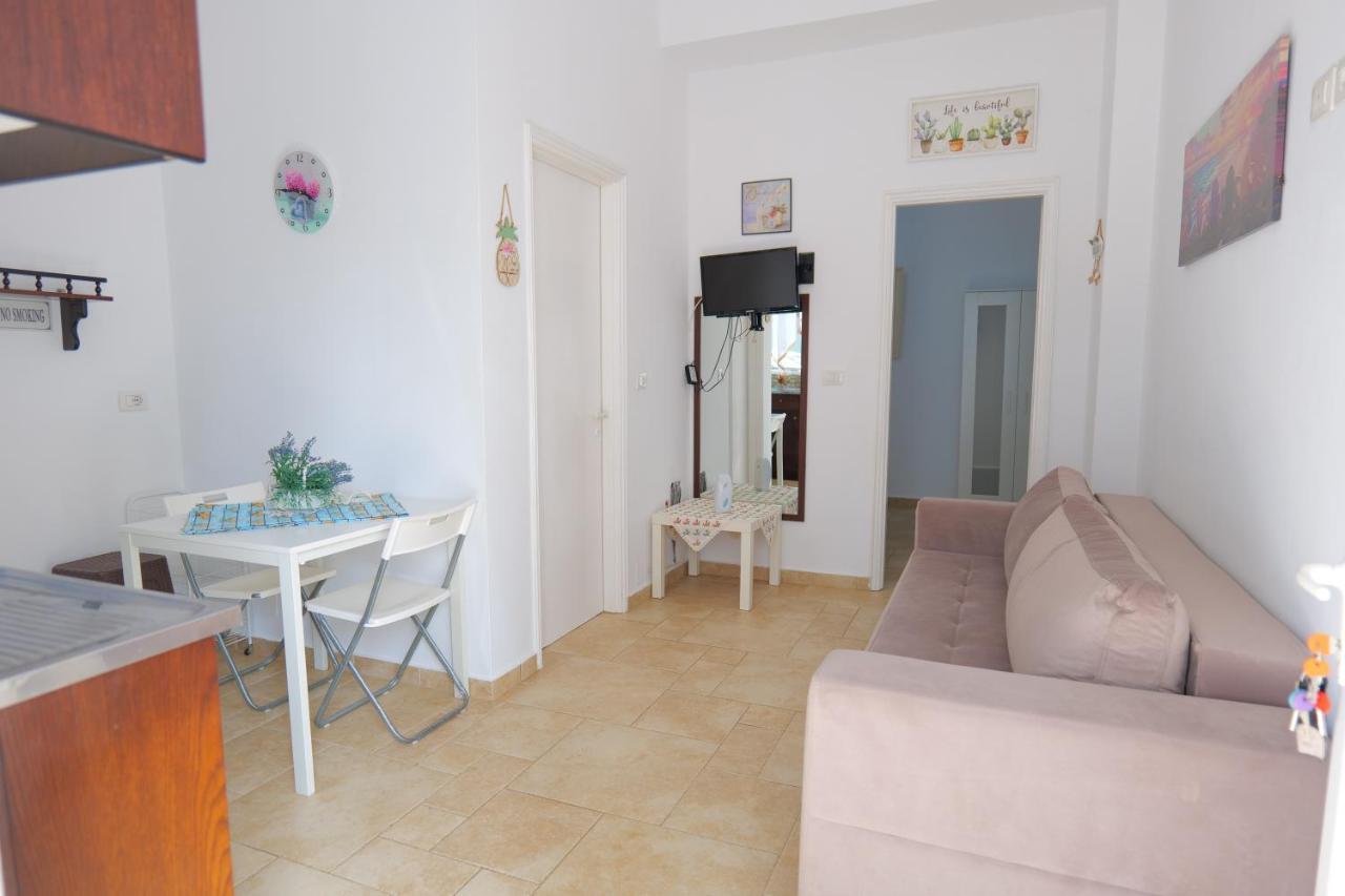 Kristal Apartments Ksamil Ngoại thất bức ảnh