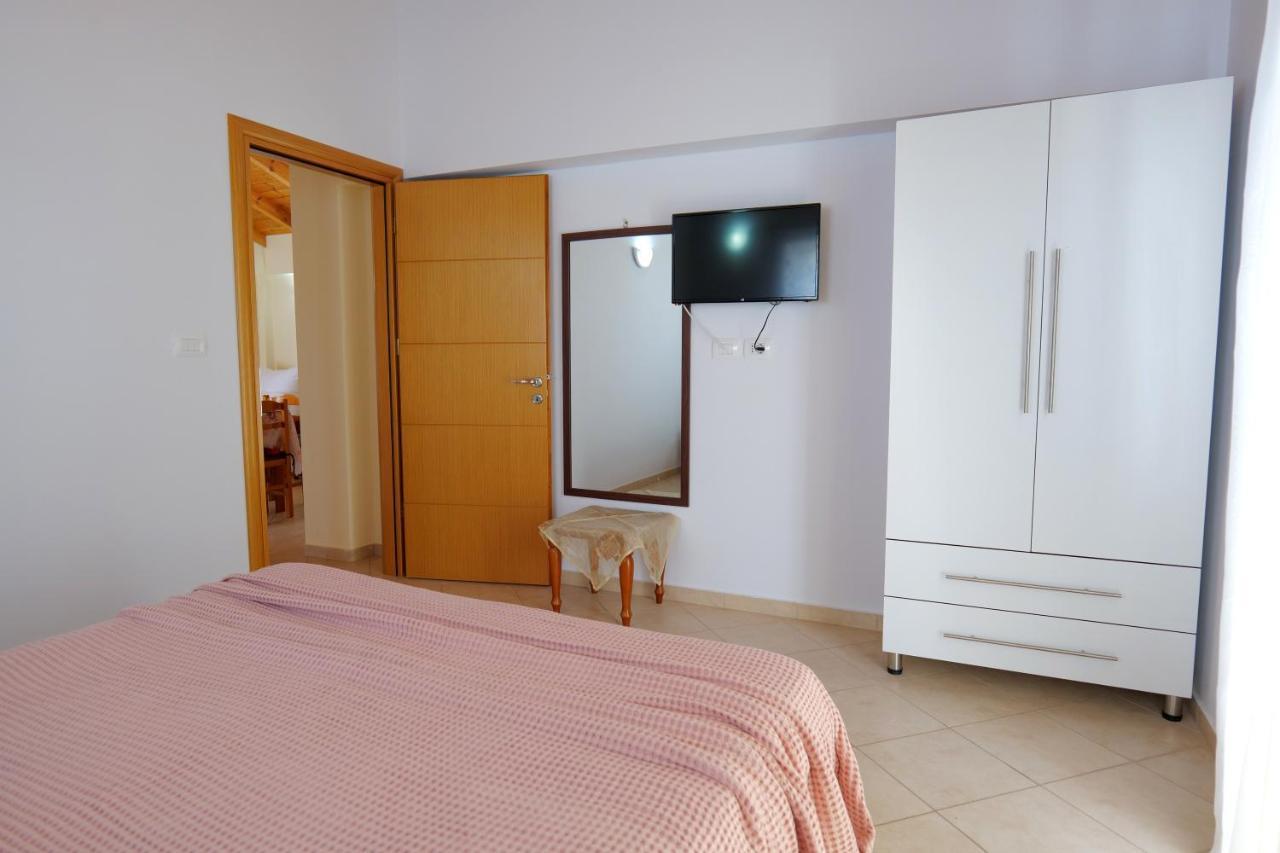 Kristal Apartments Ksamil Ngoại thất bức ảnh