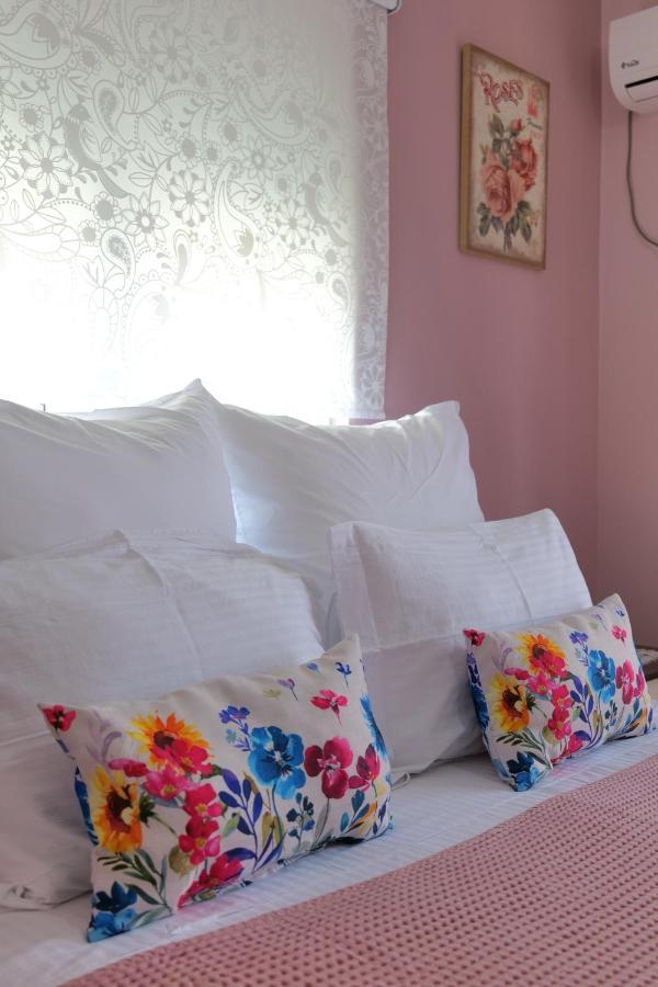 Kristal Apartments Ksamil Ngoại thất bức ảnh