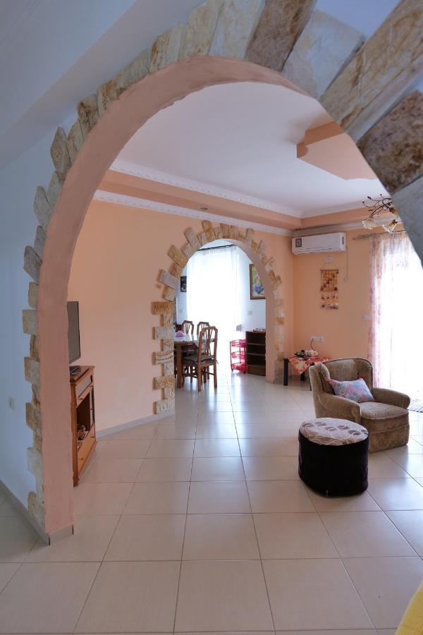 Kristal Apartments Ksamil Ngoại thất bức ảnh
